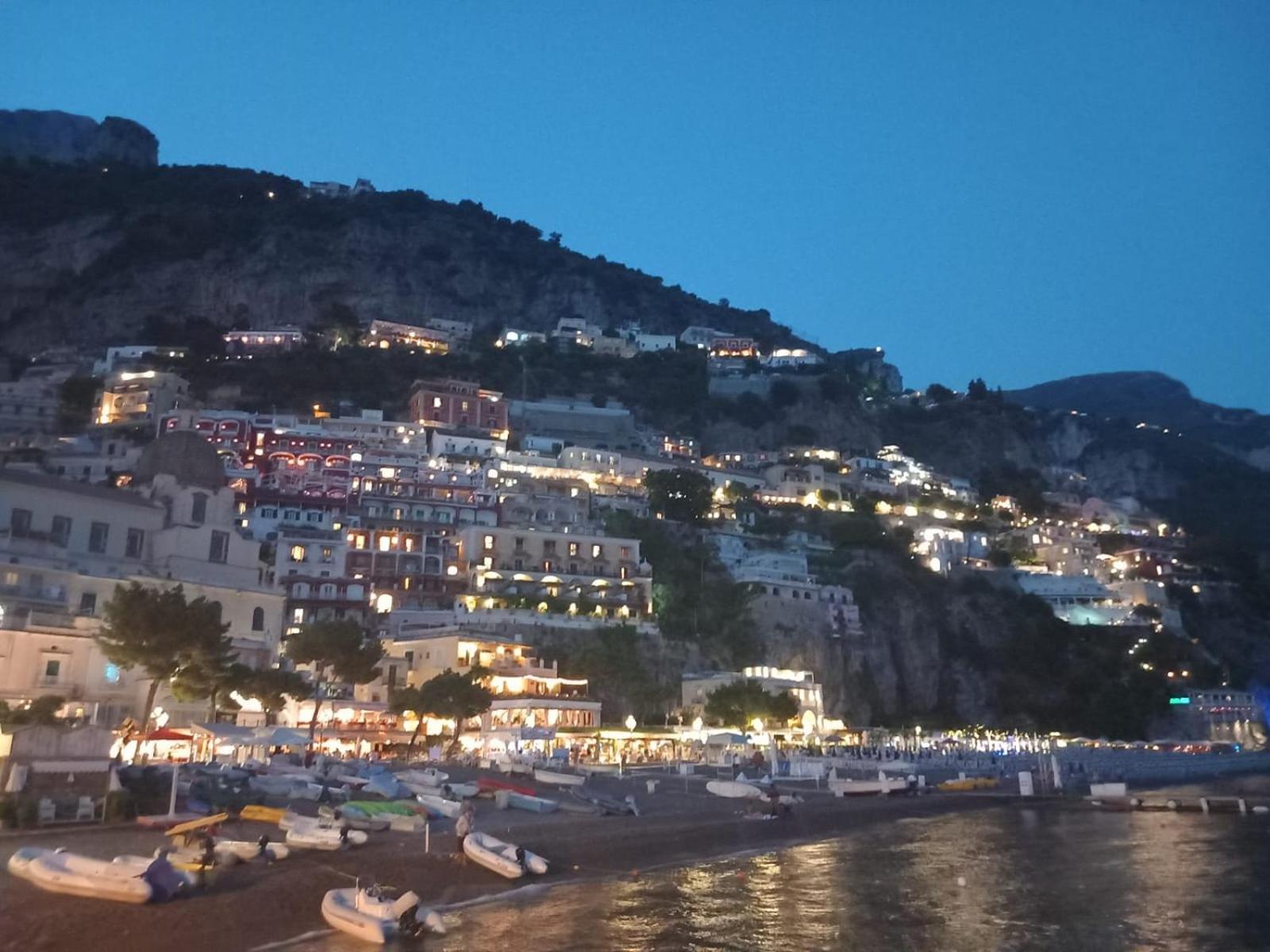 Plebiscito Suite Apartment Napoli Dış mekan fotoğraf