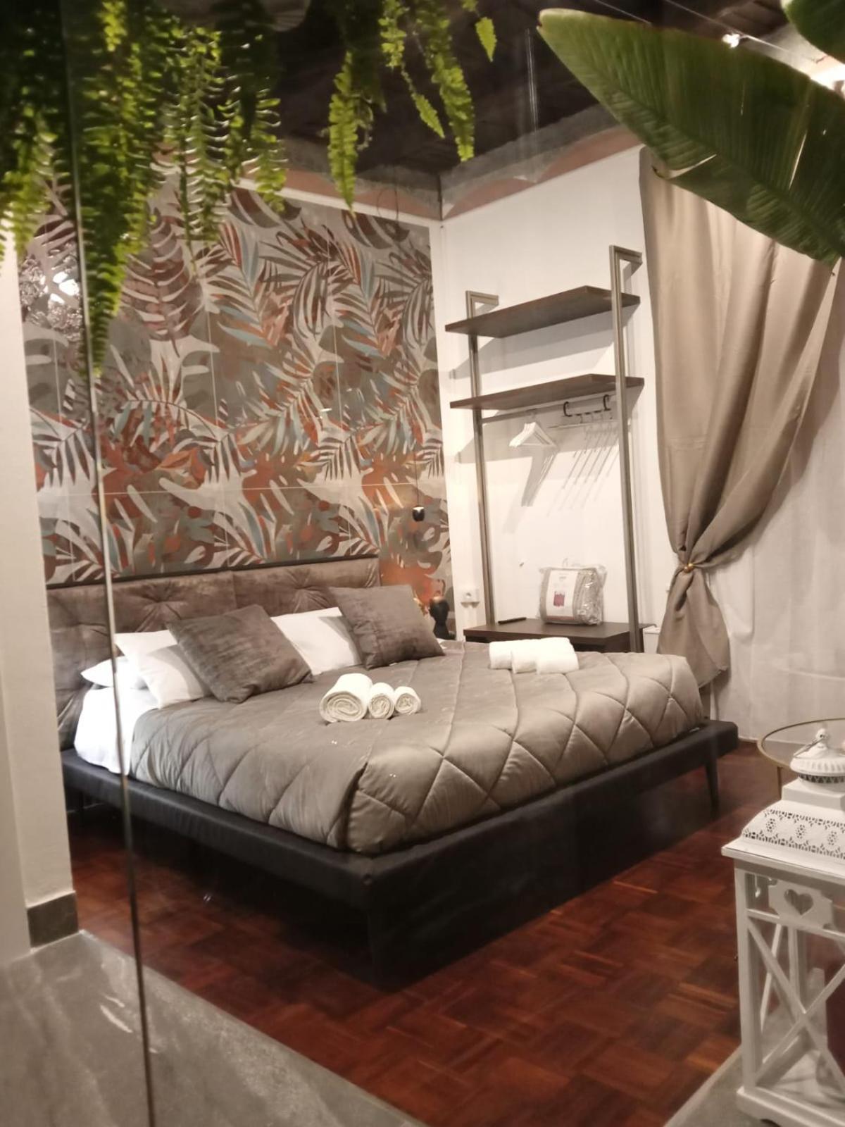 Plebiscito Suite Apartment Napoli Dış mekan fotoğraf
