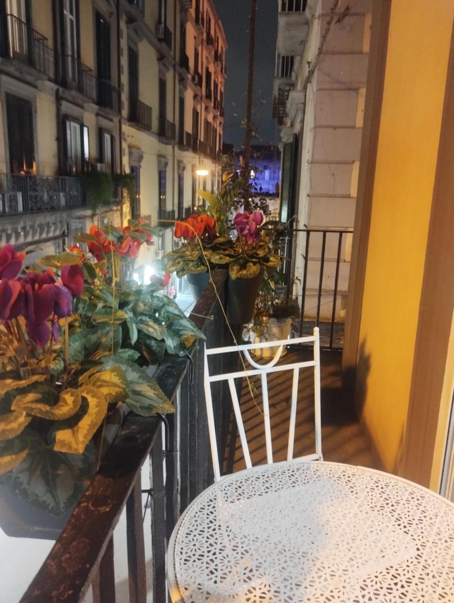 Plebiscito Suite Apartment Napoli Dış mekan fotoğraf