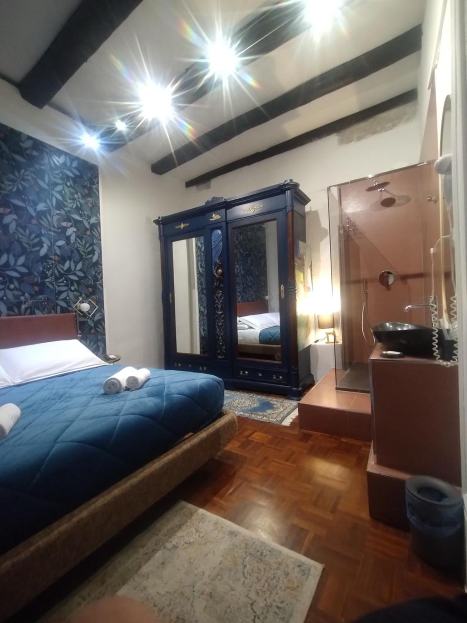 Plebiscito Suite Apartment Napoli Dış mekan fotoğraf
